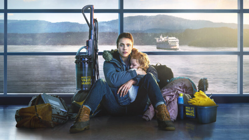 Maid mostra a realidade de sair de um relacionamento abusivo e batalhar como mãe solo